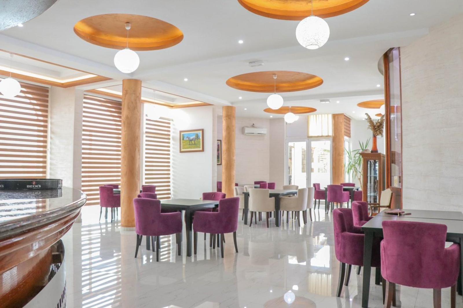 Imperial Hotel Ulcinj Zewnętrze zdjęcie