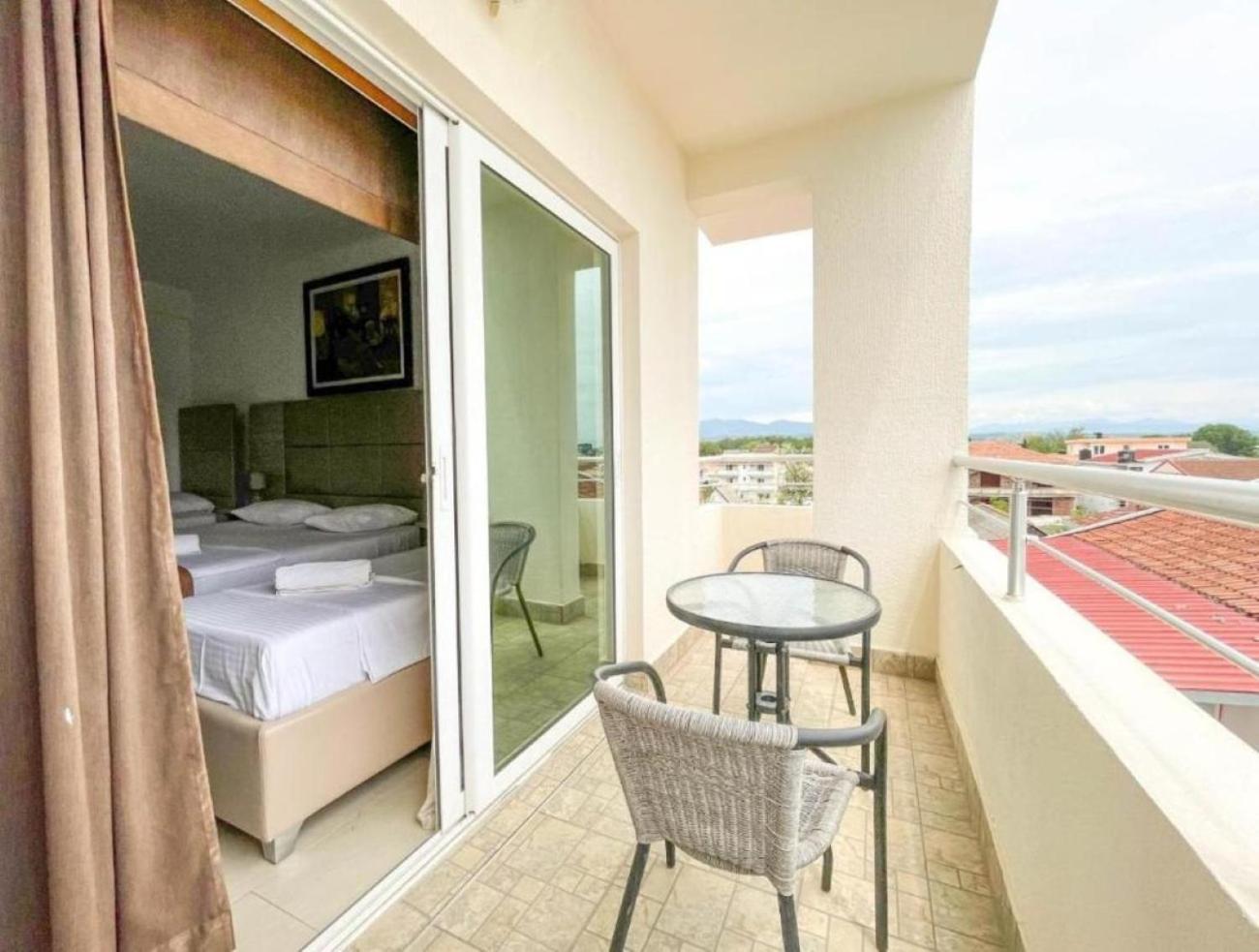 Imperial Hotel Ulcinj Zewnętrze zdjęcie