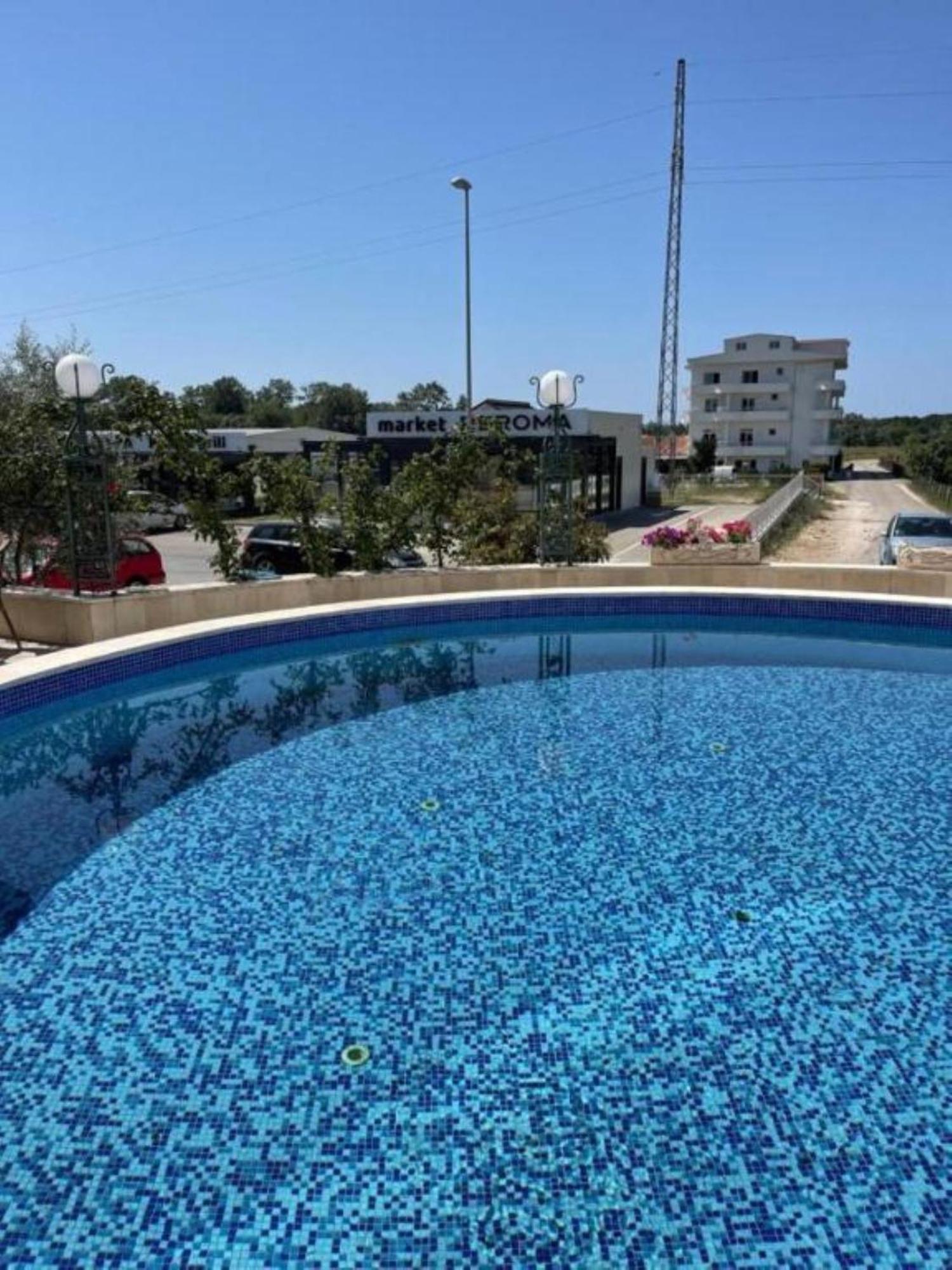 Imperial Hotel Ulcinj Zewnętrze zdjęcie